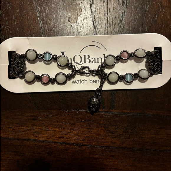 Beaded Band Compatible with Apple Watch - Picture 2 of 2